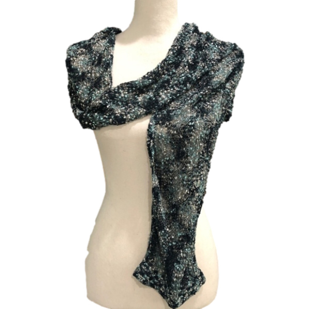 ANTHROPOLOGIE Odille Aquatic Ocean Blue Ombre Threaded Netting Scarf